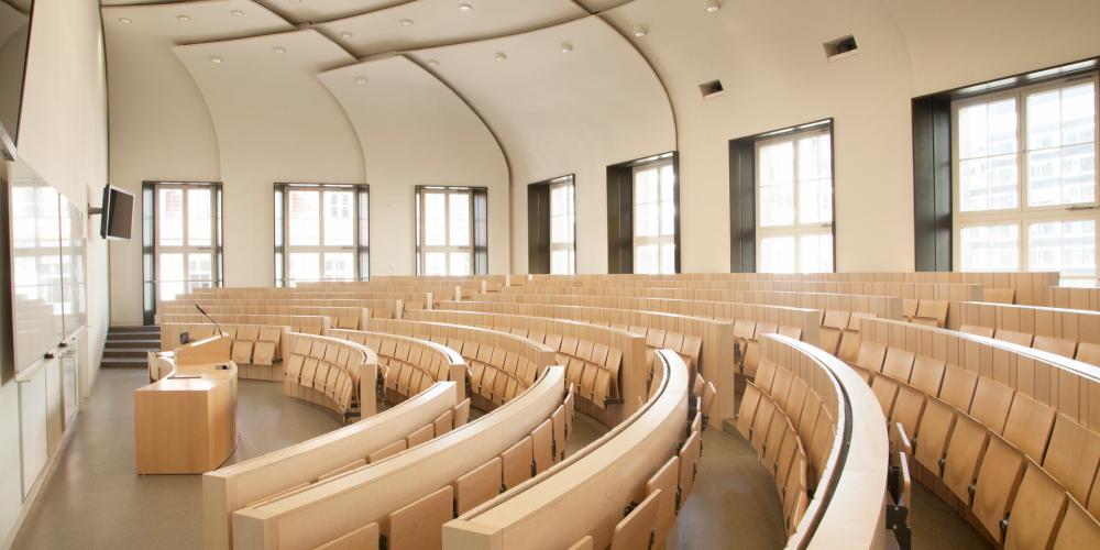 H&ouml;rsaal 202