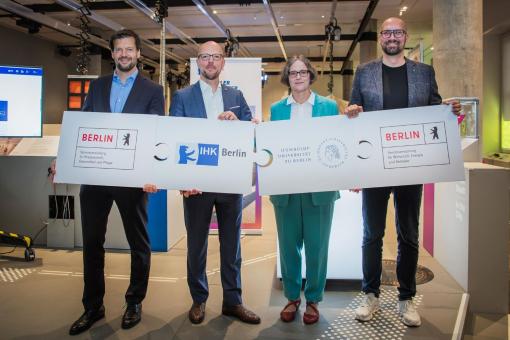 IHK Vertragsunterzeichnung September 2026 (c) Stefan Klenke