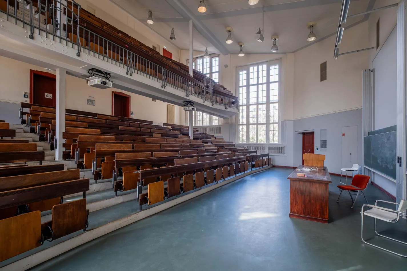 Innenansicht von H&ouml;rsaal 7