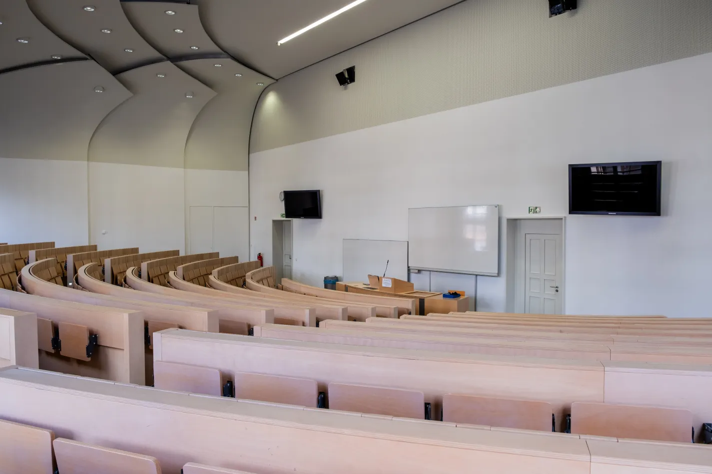 H&ouml;rsaal 202